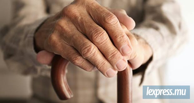 Le «Senior Citizens Council» prend la défense de sa doyenne