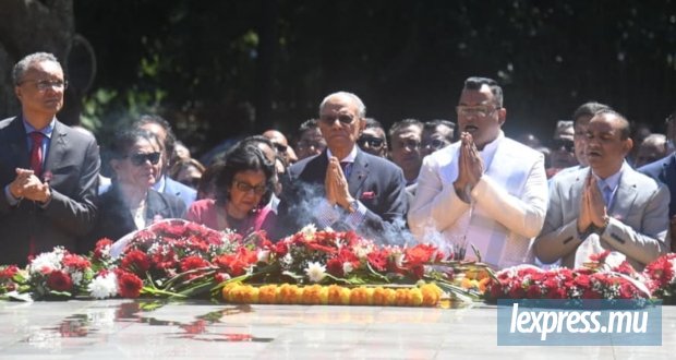Navin Ramgoolam rend hommage au père de l'indépendance