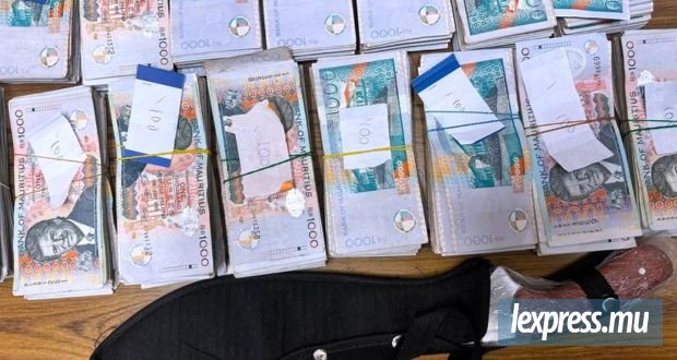 Comrah Mardaymootoo arrêté par l’ADSU pour blanchiment d’argent