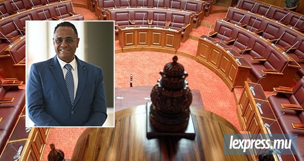 Sydney Pierre rejoint le FMP et siégera au «front bench» de l’opposition, aux côtés de Joanna Bérenger