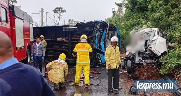 Collision entre un autobus scolaire et un camion : le chauffeur décède