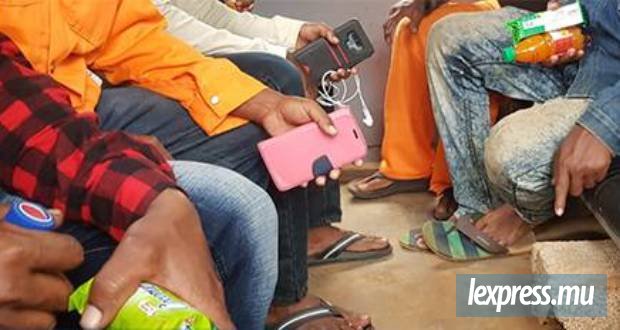 Travailleurs bangladais : contrôle renforcé du recrutement