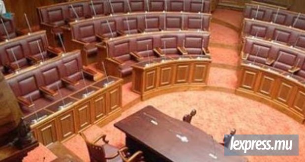 Nouvelle loi contre les violences domestiques, réformes et plusieurs nominations approuvées