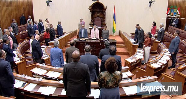 Budget, violences domestiques et finances au programme