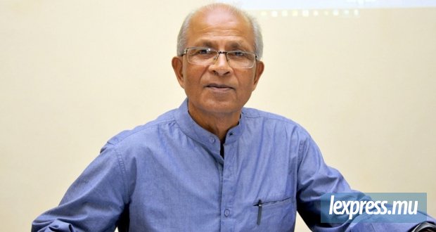 Vinesh Hookoomsing, la voix d’une langue et d’un pays