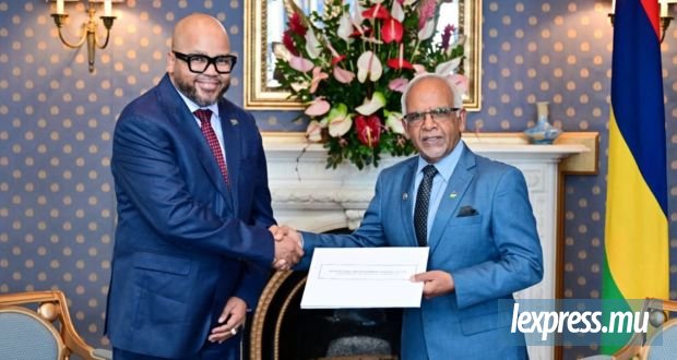 Heinrich Giovanni April remplace Hlamalani Nelly Manzini comme haut-commissaire de l’Afrique du Sud à Maurice