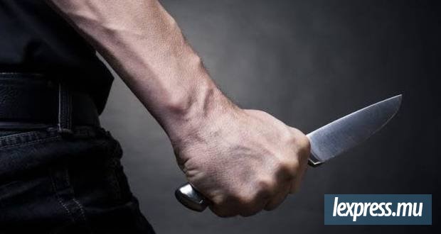 Menacée au couteau par son ex-compagnon, une jeune femme porte plainte