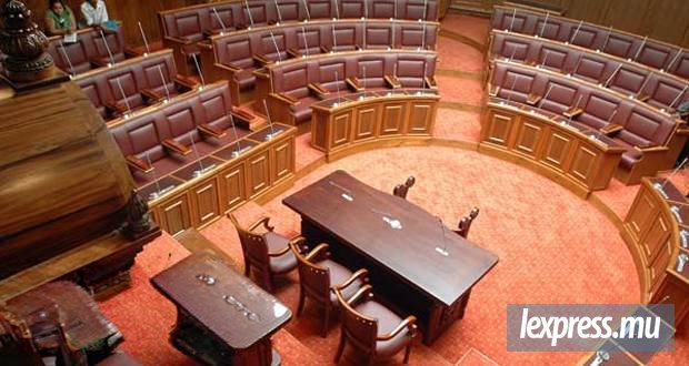 PMQT : devises, casinos et dépenses électorales sous les projecteurs