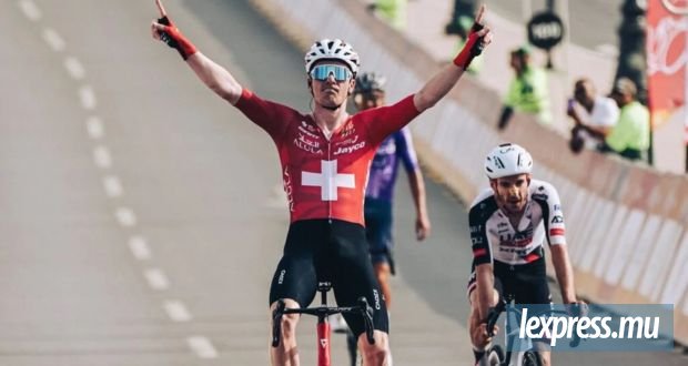 Mauro Schmid remporte la plus longue étape