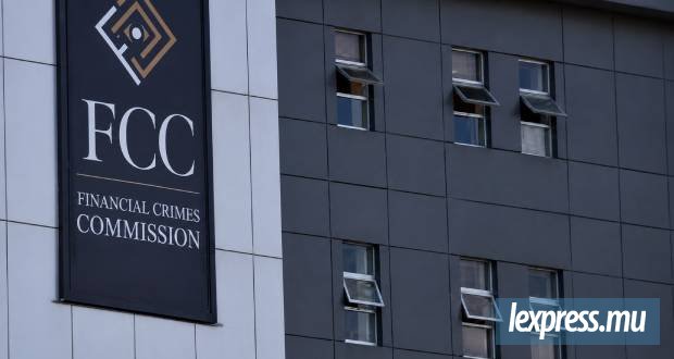 La FCC remonte un réseau aux ramifications policières et internationales