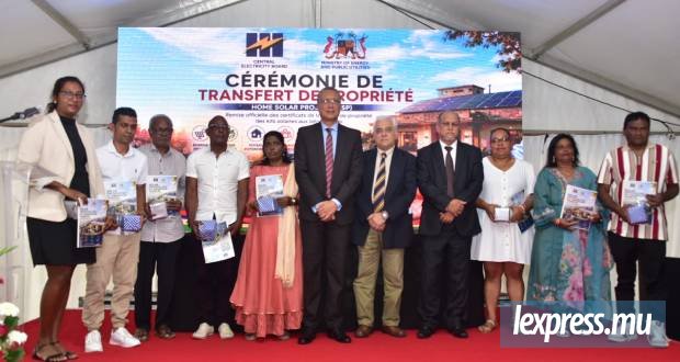 Le CEB transfère la pleine propriété des kits aux 1 000 premières familles bénéficiaires