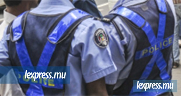 Un policier faussement identifié sur les réseaux sociaux porte plainte