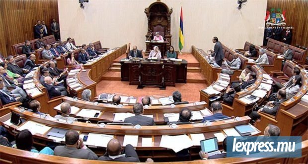 PMQT : Pensions, FCC et Rs 114 millions saisis à Terre-Rouge dans le viseur des députés