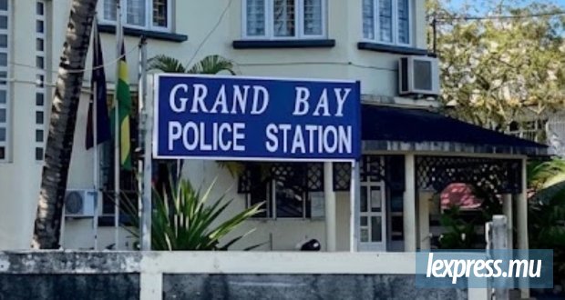 Un jeune grièvement poignardé
