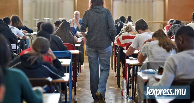 Sans montre, les élèves réclament des repères sur le temps