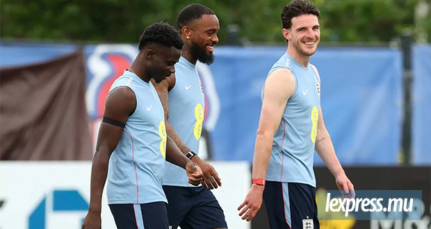 Matériel volé, deux arrestations : une nuit agitée pour les Three Lions