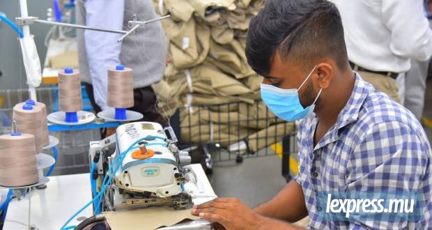 Plus de 500 emplois sur le fil