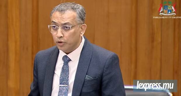Kevin Lukeeram défend un Budget de «reconstruction»