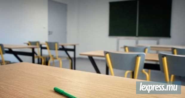 Écartée des examens avant d’être réadmise
