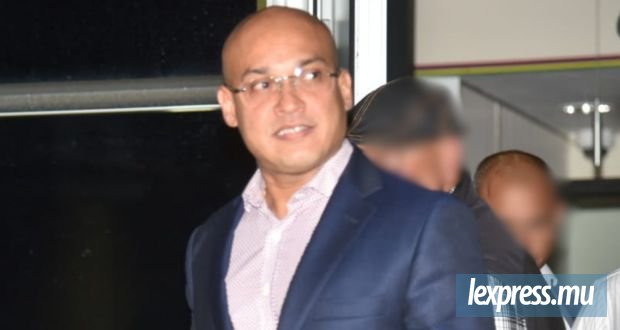 Attribution d’un contrat d’approvisionnement en produits pétroliers : Soodesh Callichurn arrêté