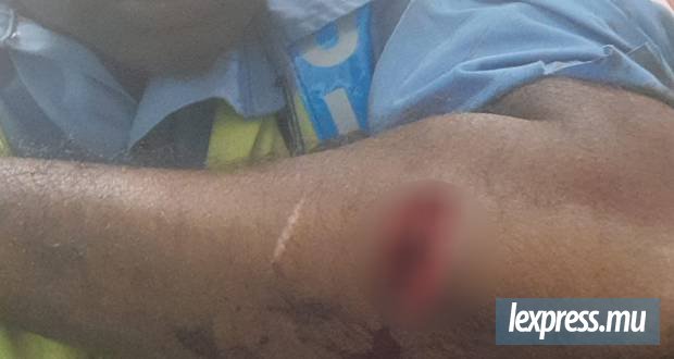 Il agresse sa compagne au sabre, blesse un policier et enlève ses deux enfants