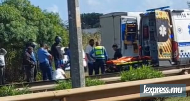 Une motocycliste sérieusement blessée