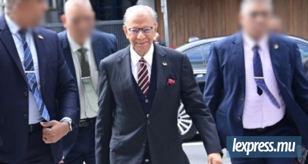 Le DPP fait appel de la suspension des poursuites et réclame une audience urgente