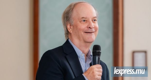 Accresco réussit son pari avec une «masterclass» sur l’héritage de Warren Buffett