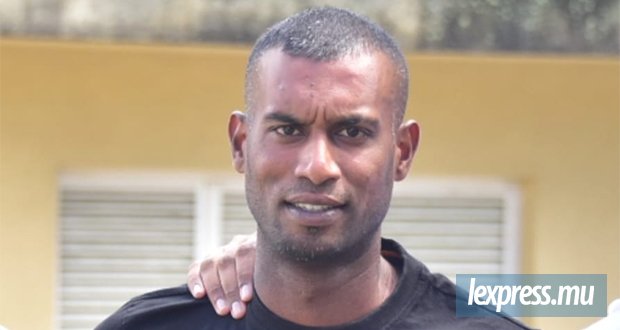 Le directeur général Titrudeo Dawoodarry raconte les intimidations