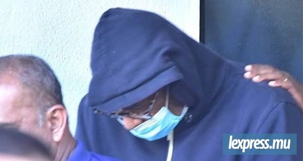 Trois policiers provisoirement accusés de «culpable omission» libérés sous caution