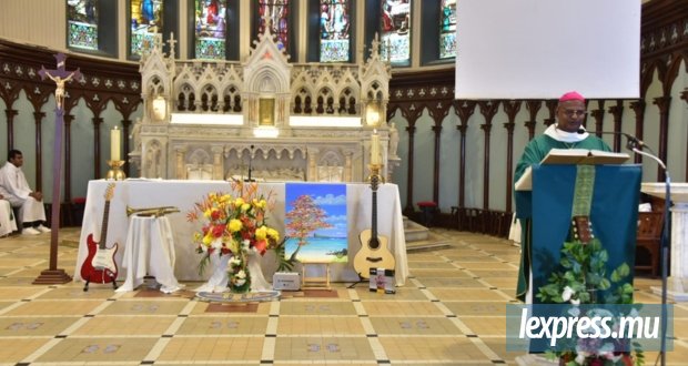 Mgr Durhône : «Vous avez de la valeur aux yeux de Dieu»