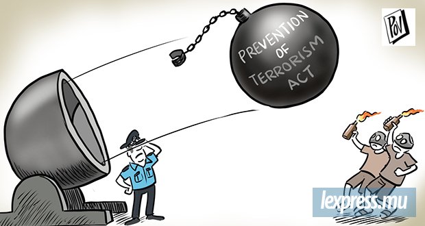 Le gouvernement brandit la loi antiterroriste