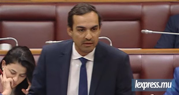 Adrien Duval, whip de l’opposition: Couper les privilèges au lieu des pensions