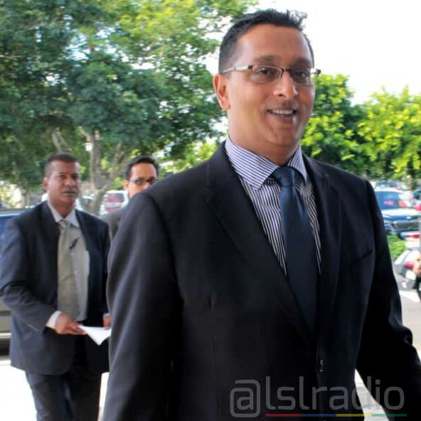 Bhadain: «J’éviterai de poursuivre Lutchmeenaraidoo en diffamation»