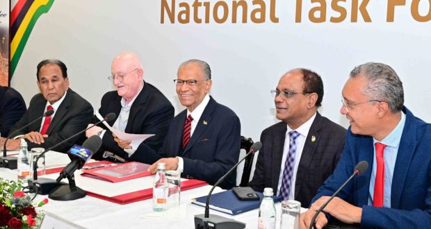 Navin Ramgoolam: «Nou pou san pitie anver bann ki kre bann ‘disruptions’»