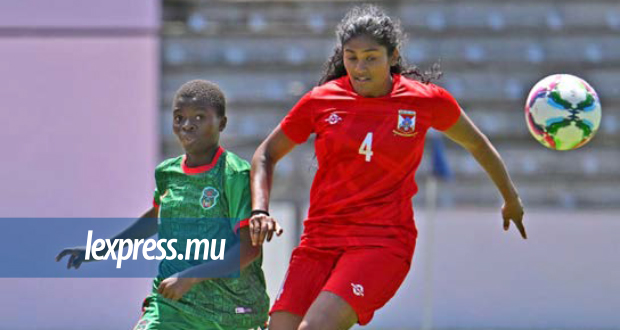 Football féminin :  Un lourd revers pour conclure