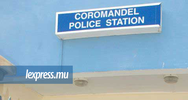 Une machine vandalisée et dévalisée à la station de Coromandel