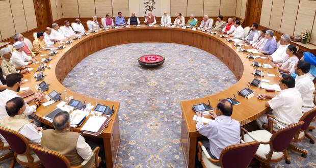 Inde: Modi dévoile un cabinet de coalition dominé par son parti