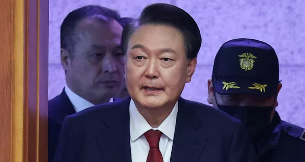 Le président Yoon inculpé pour insurrection