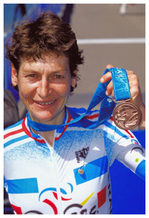 Cyclisme : Jeannie Longo remporte à 50 ans son 56e titre national