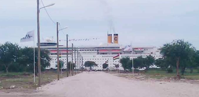 Un port de croisière inauguré à Port-Louis pour développer un nouveau secteur du tourisme