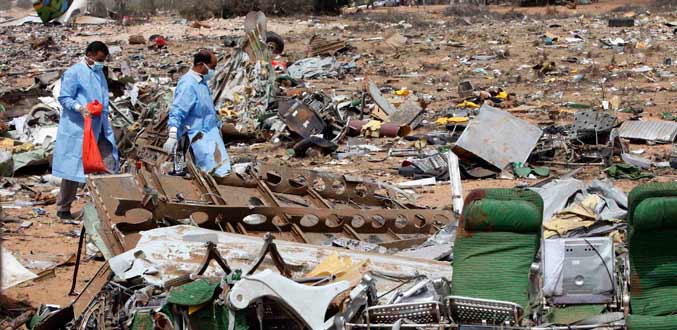 Monde : Le crash aérien en Libye fait 103 victimes et laisse un survivant