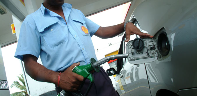 Carburants : Les prix de l’essence, du diesel et de l’huile lourde majorés