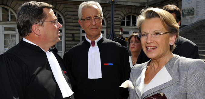 La France adapte son droit à la Cour pénale internationale