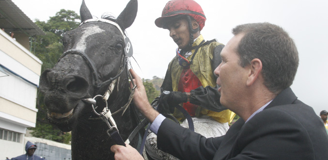 The Supertote Golden Trophy {Gr2 (Open) - Teamog ou celui que l’on attendait le moins