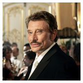 Johnny Hallyday reprend sa route de "vagabond du rock"