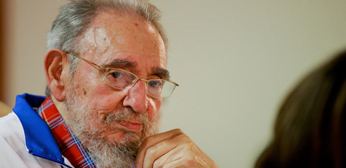 Cuba : Castro délègue ses pouvoirs de chef du Parti communiste