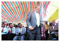Madagascar : Tantely Andrianarivo se retire de la politique