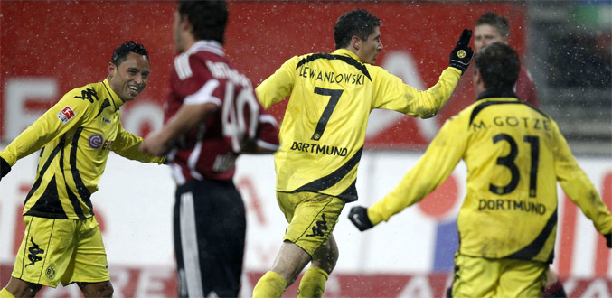 Bundesliga: Hanovre bat ses records en dominant Stuttgart