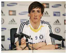 Premier League : Fernando Torres ne fait pas de sentiment